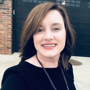 Meet your Posher, Shaina